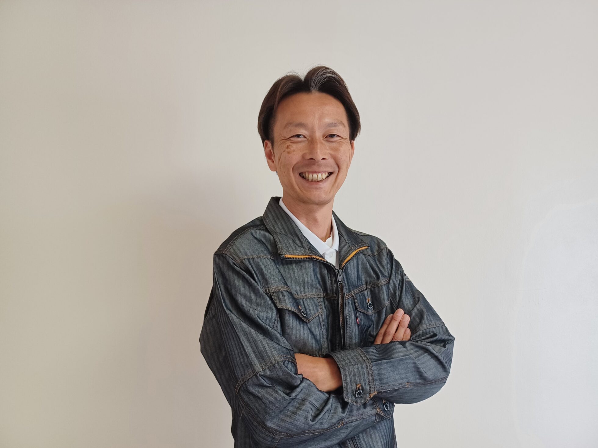 「丹羽伯寿(にわ　のりひさ)」の顔写真