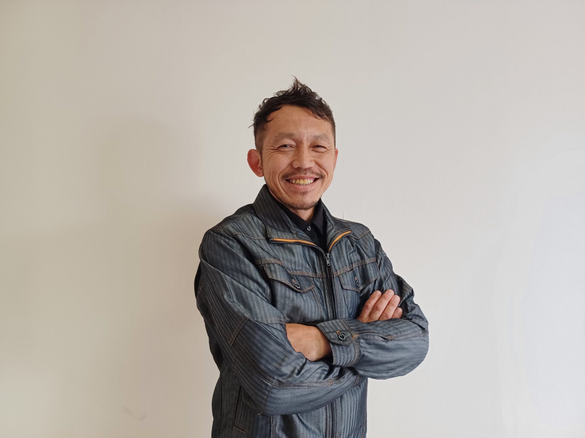 「安原辰義(やすはら　たつよし)」の顔写真